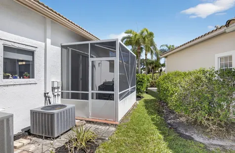 11893 Fountainside Circle Boynton Beach FL 33437