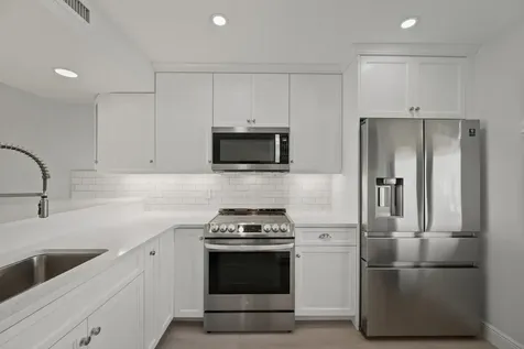 2001 Marina Isle Way Jupiter FL 33477