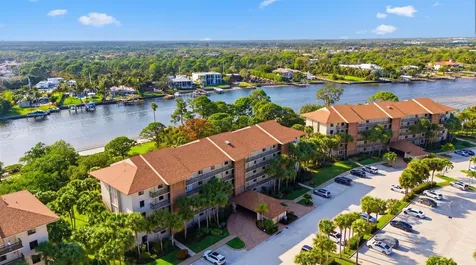 2001 Marina Isle Way Jupiter FL 33477