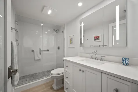 2001 Marina Isle Way Jupiter FL 33477