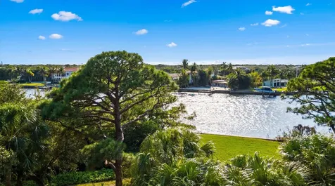 2001 Marina Isle Way Jupiter FL 33477