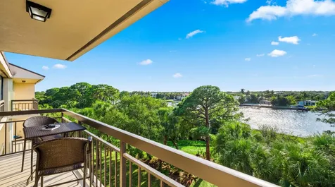 2001 Marina Isle Way Jupiter FL 33477