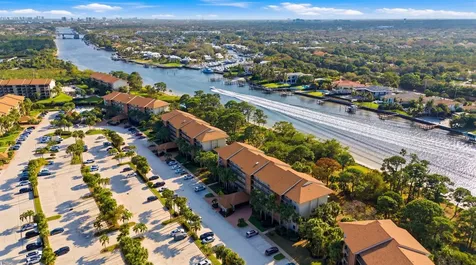 2001 Marina Isle Way Jupiter FL 33477