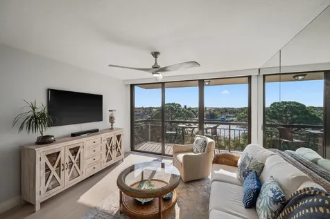 2001 Marina Isle Way Jupiter FL 33477