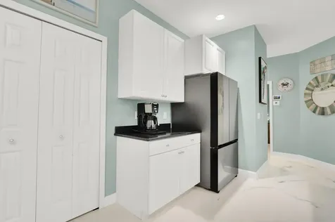 3265 Lakeshore Drive Hutchinson Island FL 34949