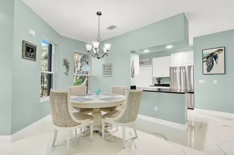 3265 Lakeshore Drive Hutchinson Island FL 34949