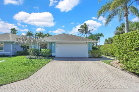 3265 Lakeshore Drive Hutchinson Island FL 34949