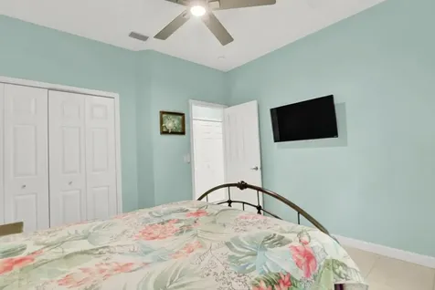 3265 Lakeshore Drive Hutchinson Island FL 34949