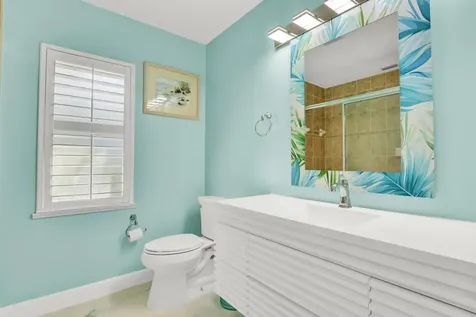 3265 Lakeshore Drive Hutchinson Island FL 34949