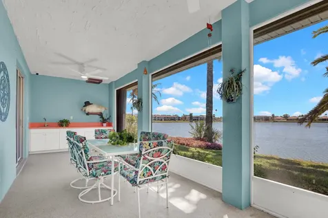 3265 Lakeshore Drive Hutchinson Island FL 34949