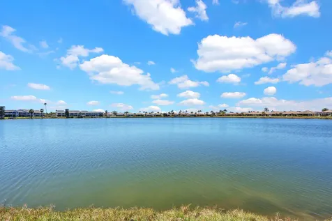 3265 Lakeshore Drive Hutchinson Island FL 34949