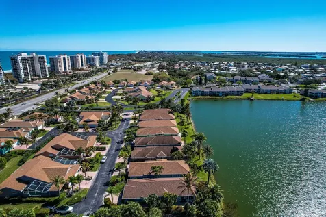 3265 Lakeshore Drive Hutchinson Island FL 34949