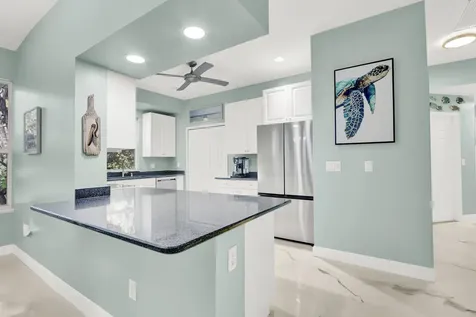 3265 Lakeshore Drive Hutchinson Island FL 34949