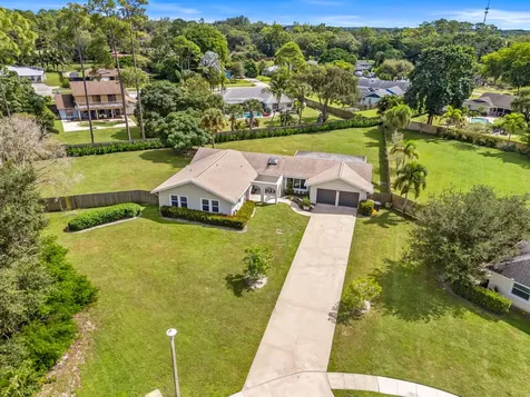 12192 Branding Iron Court Wellington FL 33414