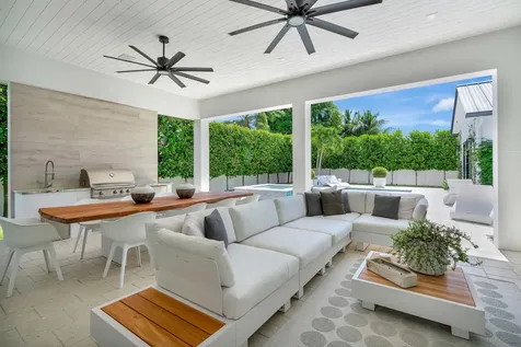 109 Ne 9th Street Delray Beach FL 33444