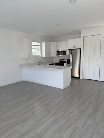 3204 Hiawatha Avenue Palm Beach FL 33480