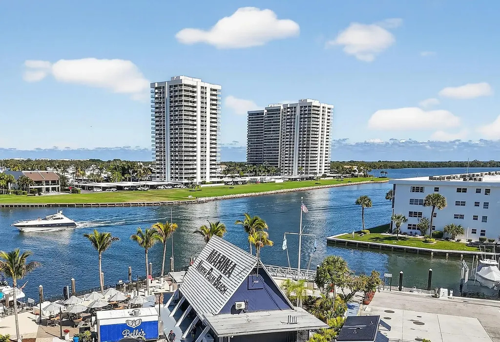 1036 Us Highway One North Palm Beach FL 33408