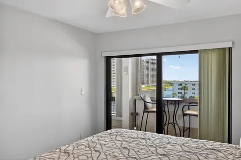 1036 Us Highway One North Palm Beach FL 33408