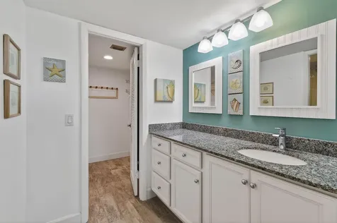 1036 Us Highway One North Palm Beach FL 33408