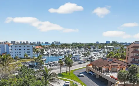 1036 Us Highway One North Palm Beach FL 33408