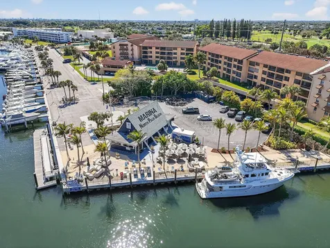 1036 Us Highway One North Palm Beach FL 33408