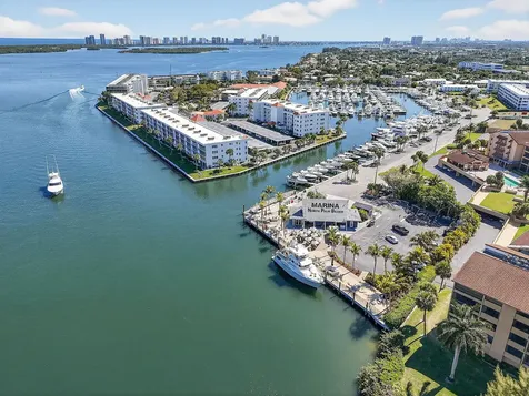1036 Us Highway One North Palm Beach FL 33408