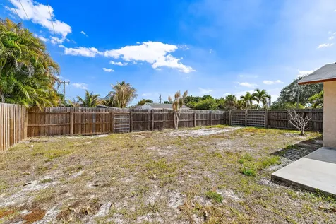 815 W Laird Drive Jupiter FL 33458
