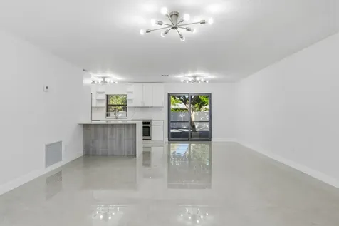 22390 Sw 66th Avenue Boca Raton FL 33428
