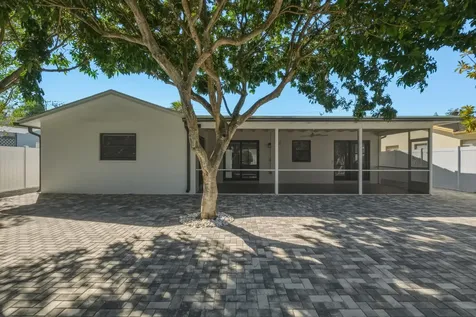 22390 Sw 66th Avenue Boca Raton FL 33428