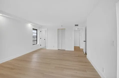 14475 Strathmore Lane Delray Beach FL 33446