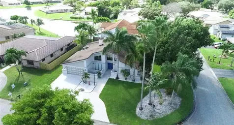 680 Nw 111th Way Coral Springs FL 33071
