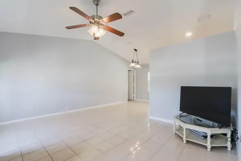1966 Sw Guernsey Street Port Saint Lucie FL 34987