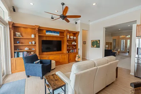 11421 Sw Kingslake Circle Port Saint Lucie FL 34987