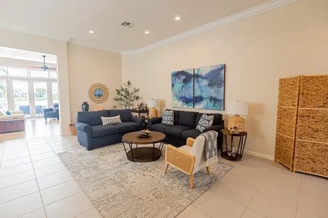 11421 Sw Kingslake Circle Port Saint Lucie FL 34987