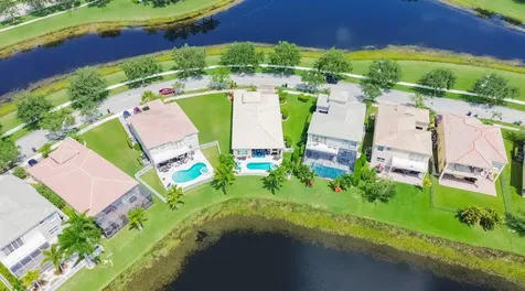 11421 Sw Kingslake Circle Port Saint Lucie FL 34987