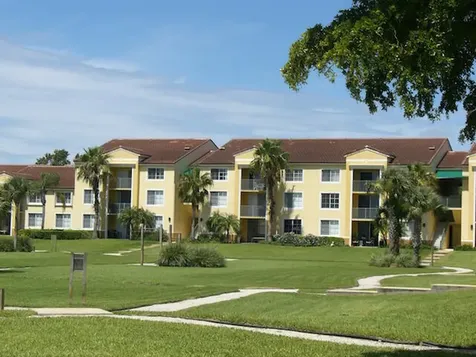 160 Yacht Club Way Hypoluxo FL 33462