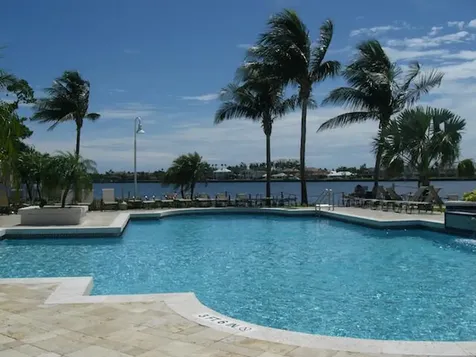 160 Yacht Club Way Hypoluxo FL 33462