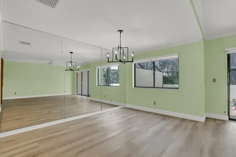 215 Oak Harbour Drive Juno Beach FL 33408
