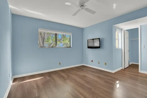 215 Oak Harbour Drive Juno Beach FL 33408