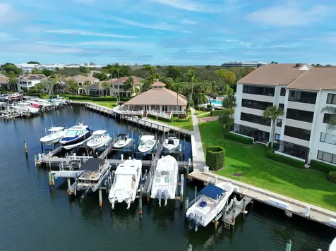 215 Oak Harbour Drive Juno Beach FL 33408