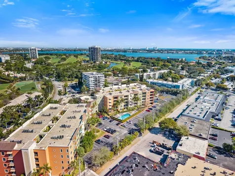 1640 Presidential Way West Palm Beach FL 33401