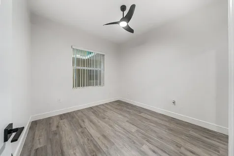 1640 Presidential Way West Palm Beach FL 33401
