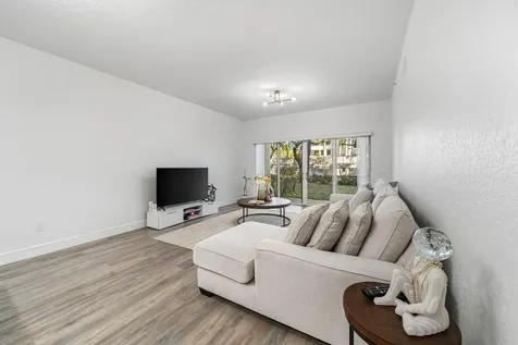 1640 Presidential Way West Palm Beach FL 33401