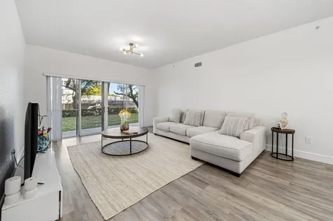 1640 Presidential Way West Palm Beach FL 33401