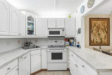 314 Knotty Pine Circle Greenacres FL 33463
