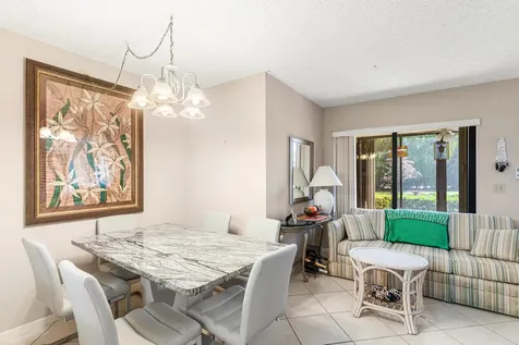 314 Knotty Pine Circle Greenacres FL 33463
