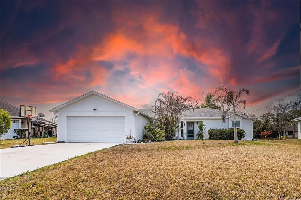 2382 Sw Blaine Terrace Port Saint Lucie FL 34953