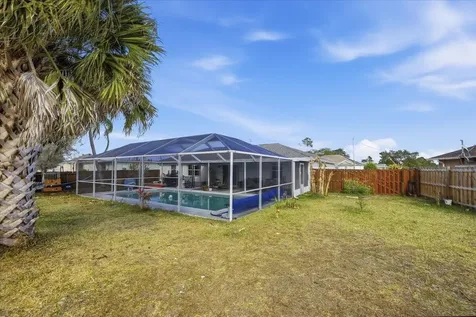 2382 Sw Blaine Terrace Port Saint Lucie FL 34953