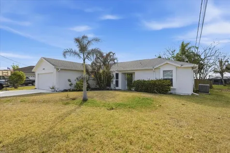 2382 Sw Blaine Terrace Port Saint Lucie FL 34953