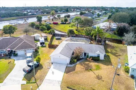 2382 Sw Blaine Terrace Port Saint Lucie FL 34953